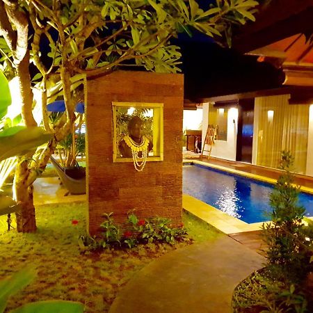 Villa Davenny スミニャック エクステリア 写真